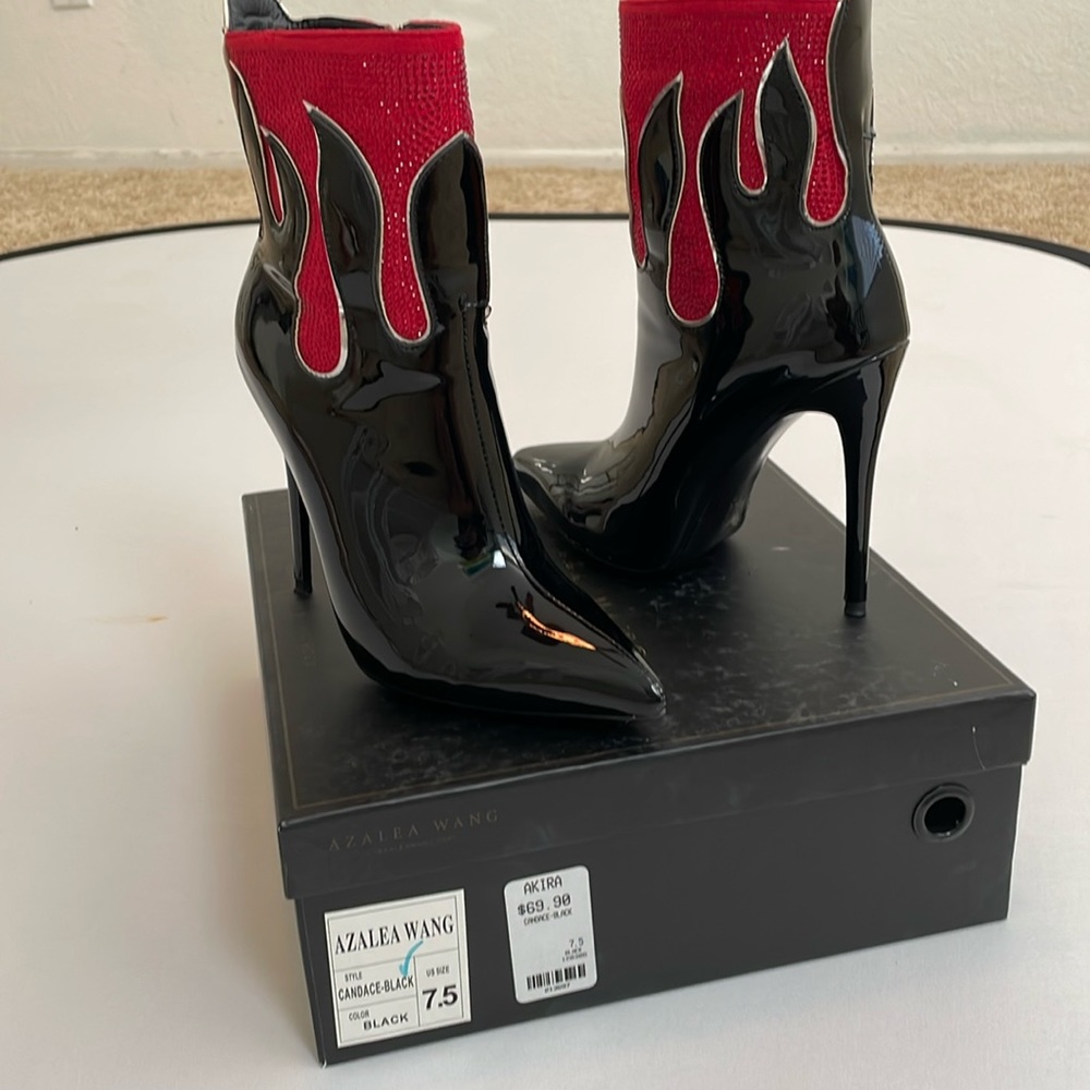 Azalea Wang “Candace” black w/ red sparkles flame boots worn once EUC 7 1/2